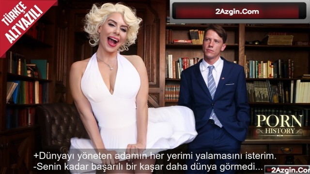 Öğretmeninin Doğum Gününde Eteğini Yukarı Kaldırıp Amcık İçine Sikini Sokuyor